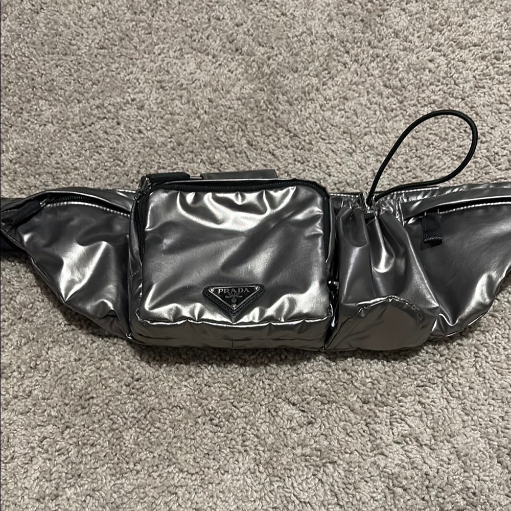 Prada Silver BumBag! Rare🔥🔥